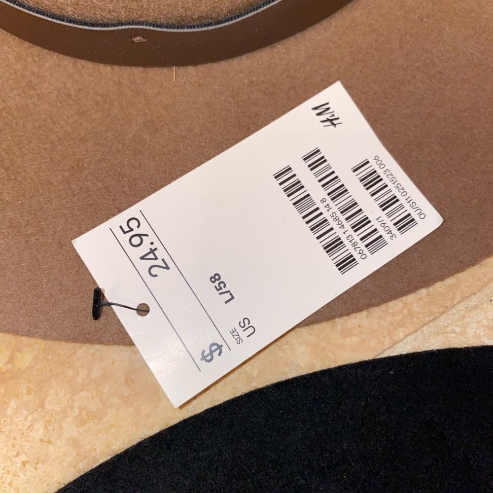 H&M Hats  - Picture 5 of 6